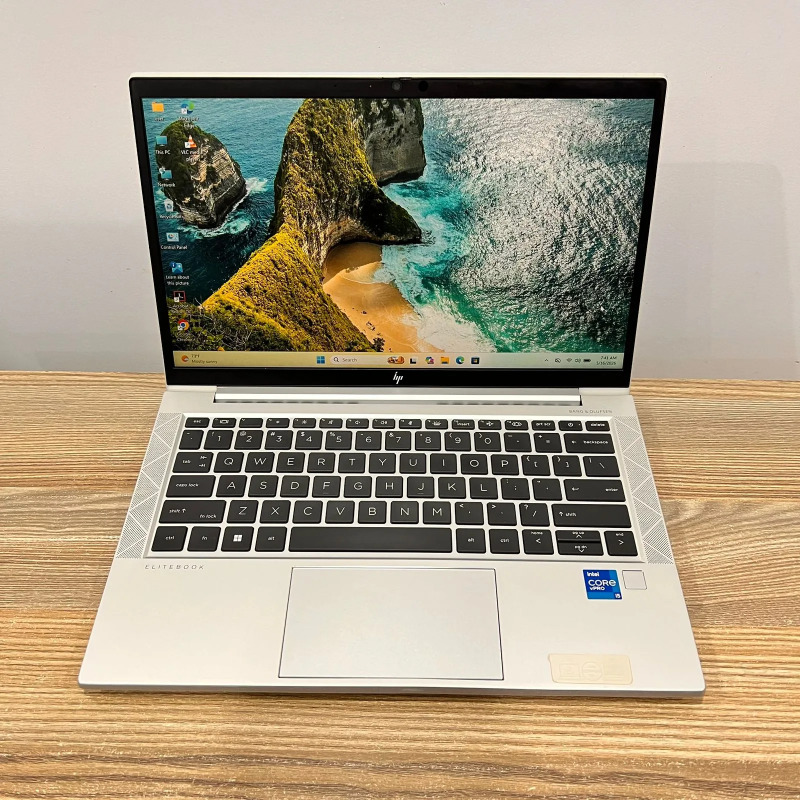 HP ELITEBOOK 830 G8 i5 11TH 8GB RAM 256GB SSD Touchscreen