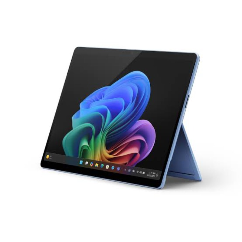 Microsoft Surface Pro 12 Copilot | Snapdragon X Plus 8-Core | 8GB LPDDR5x | 256GB UFS | 12” | Windows 11 Home | Platinum | 1 Year Warranty
