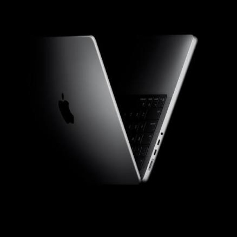MacBook Pro M5 | 10-Core CPU | 10-Core GPU | 16GB | 1TB SSD | 14.2” Liquid Retina